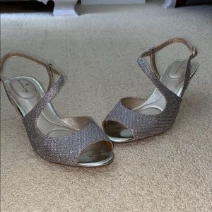 Glittery Gold 1 Inch Heels